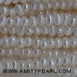 330097 centerdrilled pearl about 2-2.5mm.jpg